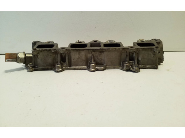 Магистральная трубка топлива