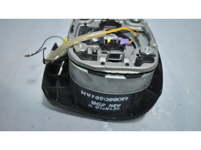 Подушка безопасности водителя 1Z0880201AM, 1Z0880201AM Skoda Octavia Mk2 (1Z)