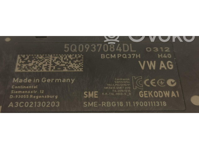 Блок комфорта 5Q0937084DL Audi Q3 F3