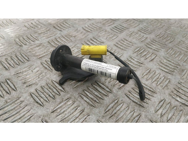 Привод подушки безопасности для пешехода на капоте