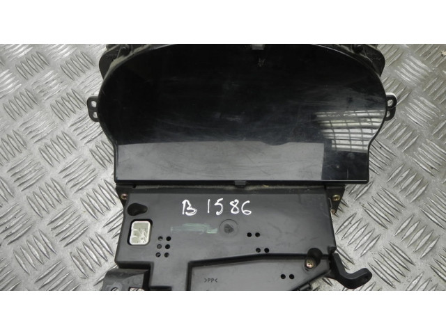 Панель приборов 838005C630   Toyota Yaris       