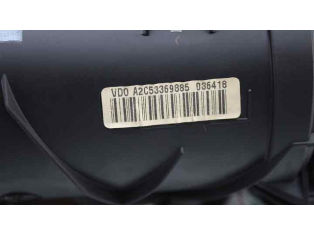 Дисплей    15609136800   Alfa Romeo Giulietta