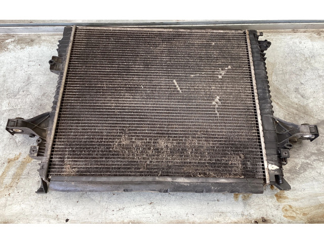 Рулевая рейка Радиатор охлаждающей жидкости 30636579, 30636430 Volvo XC90 2003 - 2006 года