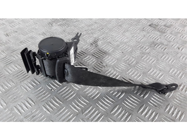 Задний ремень безопасности