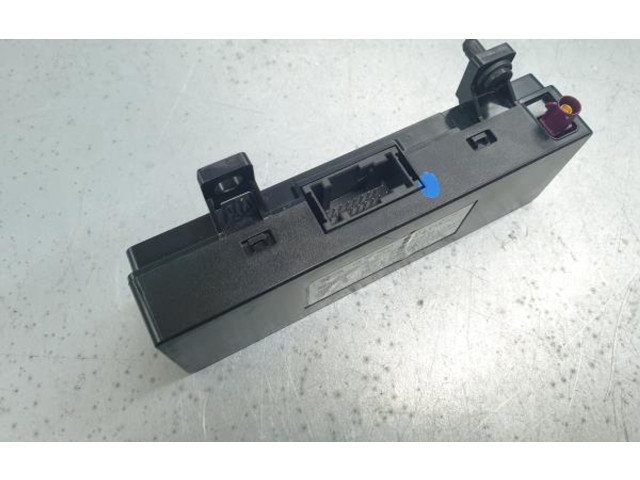 Блок комфорта 980572748001, 10R040957   Citroen C4 II Picasso   