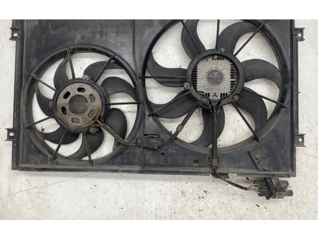 Комплект вентиляторов 1K0121207T, PA6GF30 Skoda Octavia Mk2 (1Z)