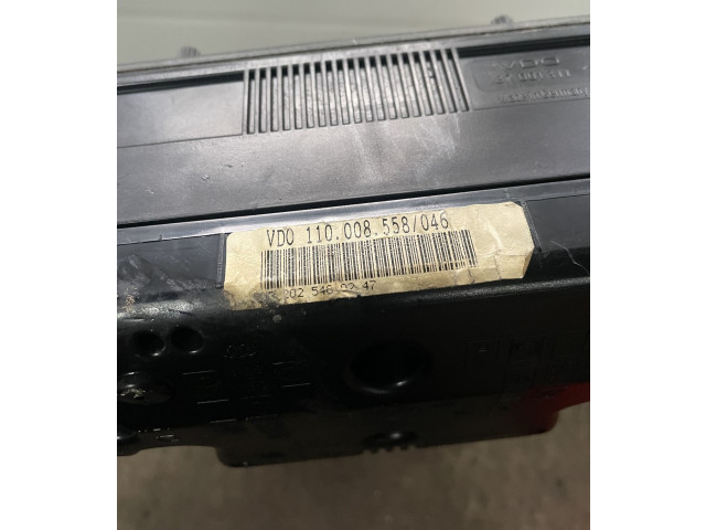 Přístrojová deska  Mercedes-Benz C W202 1997 87001311, 110008558  