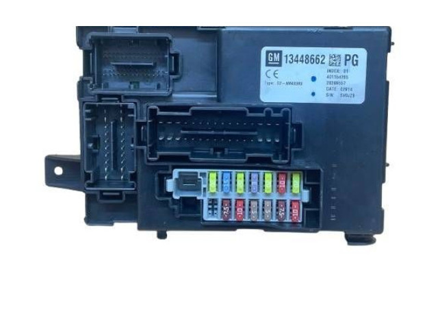Блок предохранителей  13448662   Opel Meriva B    