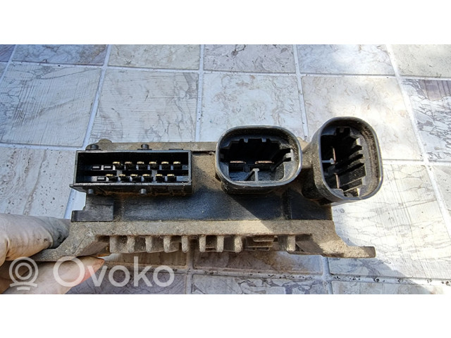 Блок управления усилителя руля