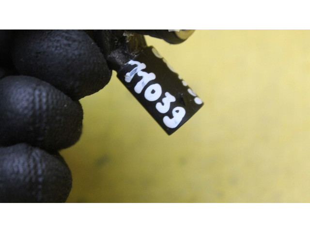 Vstřikovač 06E906031 Audi A8 S8 D4 4H