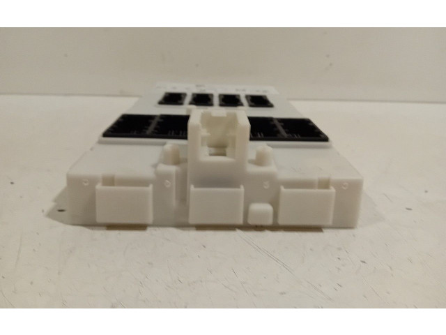 Блок комфорта 10681811, 10681811 Mini Cooper Countryman F60