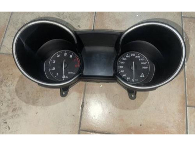 Přístrojová deska  Alfa Romeo Stelvio 2020 50554666, 50554666  