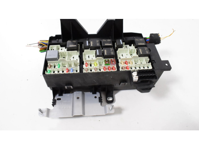 Блок предохранителей GX73140445AA Jaguar XF X250