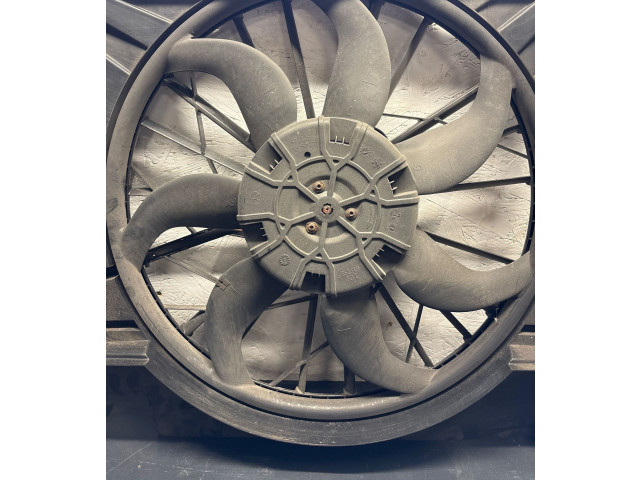 Вентилятор радиатора 0130706803, 31111543 Volvo XC90