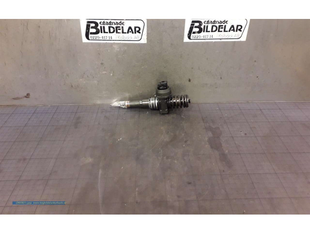 Vstřikovač BOSCH0414720313 Volkswagen Caddy