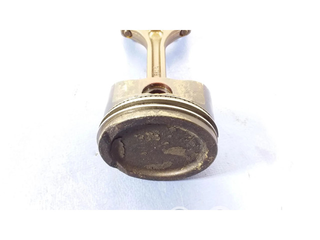 Поршень D4BF 2526142910 Hyundai H-1, Starex, Satellite