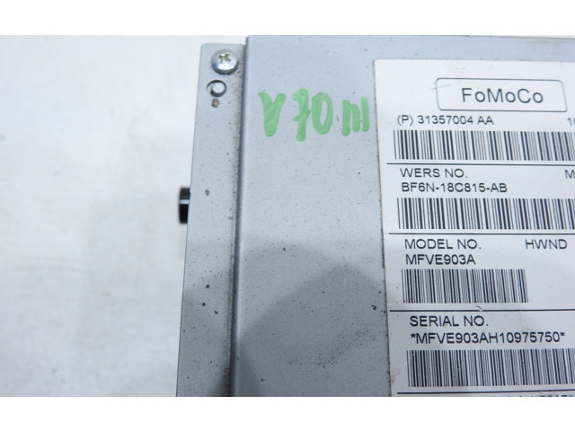 Радио/ проигрыватель CD/DVD / навигация