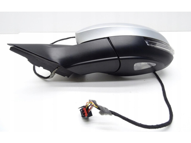 Зеркало электрическое Skoda Yeti (5L) 2009 - 2017 года