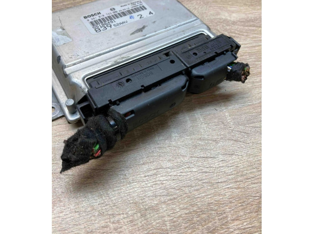 Блок управления двигателем Блок управления 55186491, 0281010743 Lancia Lybra