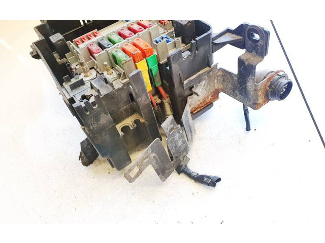 Блок предохранителей 9628024480 Peugeot 406