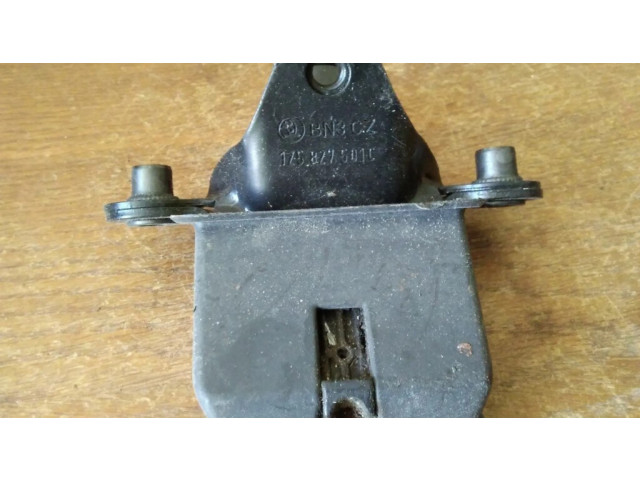 Замок задней крышки