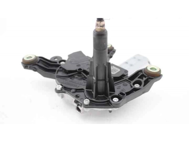 Моторчик заднего дворника     Dacia Sandero