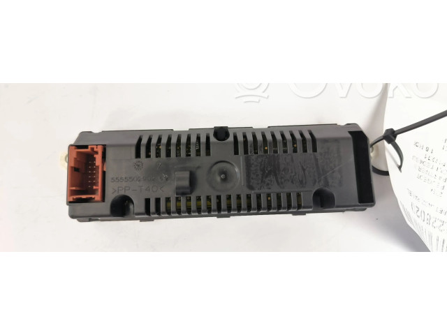 Дисплей       Peugeot Partner