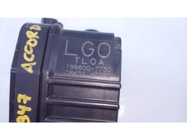 Педаль акселератора