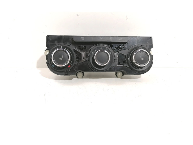 Блок управления климат-контролем 3T0820047AH   Skoda Yeti (5L)