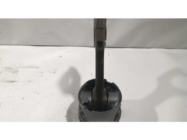 Поршень с шатуном 1741 BMW X5 E70 для дизельного двигателя 3.0