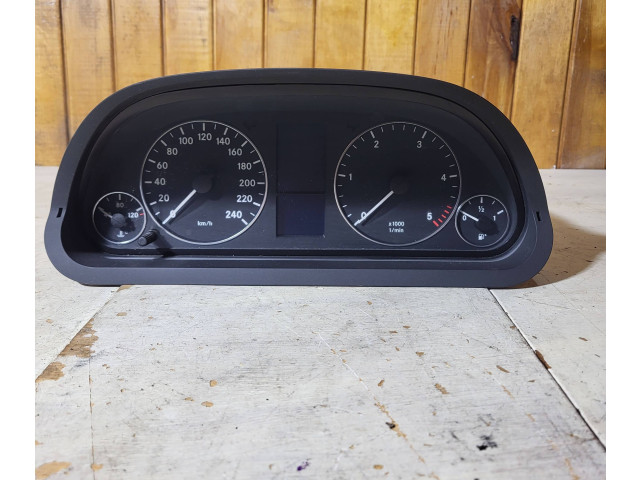 Панель приборов 1031098101, A1695402411   Mercedes-Benz A W168       