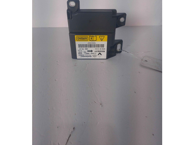 Блок подушек безопасности    Dacia Sandero