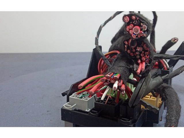 Pojistková skříňka Audi A6 S6 C7 4G 2018