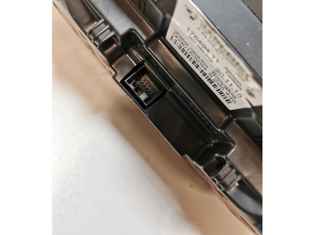 Přístrojová deska BMW 1 F20 F21 2014 9295445, 26323611