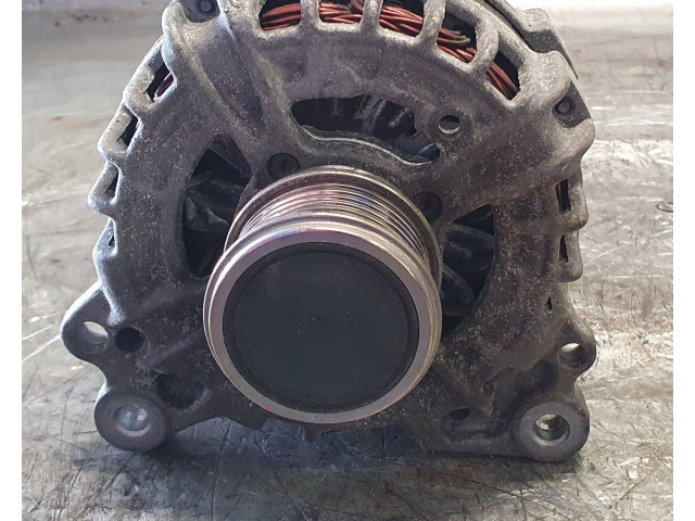 Генератор 04L903021G Skoda Octavia Mk3 (5E)
