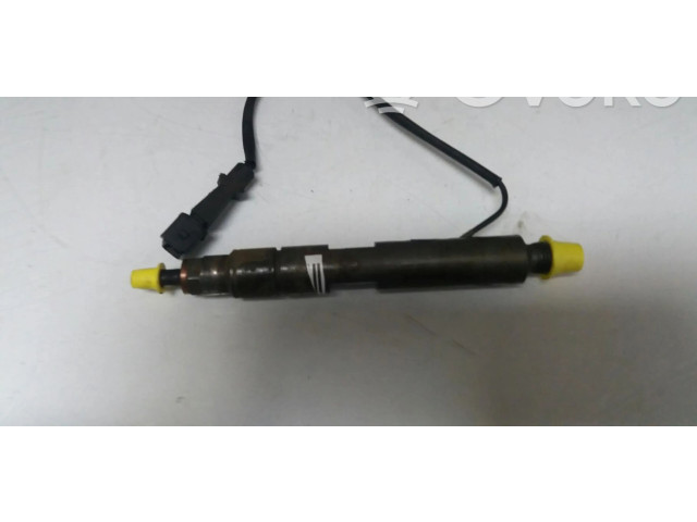 Pojistková skříňka Жиклер (жиклеры) (форсунка (форсунки) 820047506 Renault Megane II