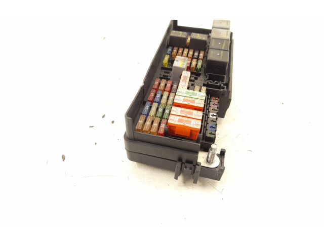 Блок предохранителей 1645402372, 0025428119 Mercedes-Benz ML W164