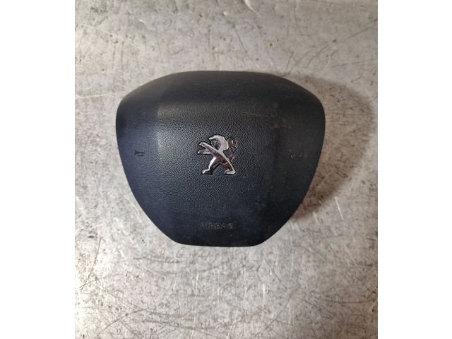 Подушка безопасности водителя 98072114ZD, 0372284   Peugeot 2008 I