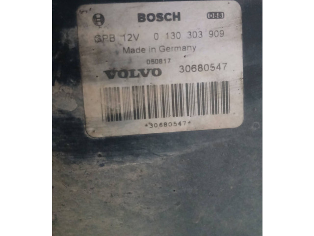 Вентилятор радиатора     30680547, 0130303909    Volvo V70 