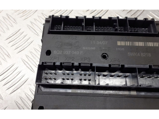 Блок комфорта 6Q2937049DF Skoda Fabia Mk1 (6Y)