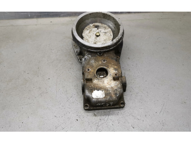 Топливная рампа 0438120195, 027133353 Volkswagen Golf II