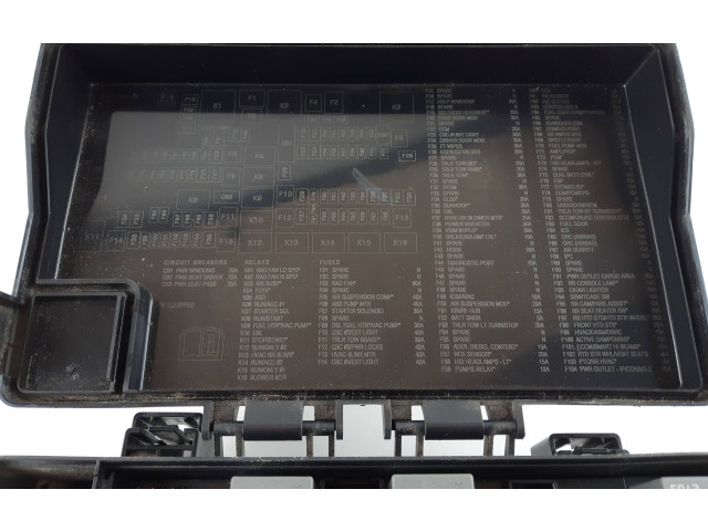 Блок предохранителей 68253442AB, P68253442AB Jeep Grand Cherokee