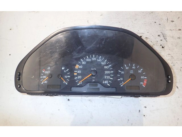 Přístrojová deska Mercedes-Benz C W202 1996