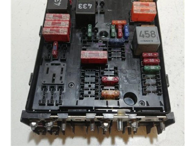 Блок предохранителей  1K0937124, 1K0937124   Audi A3 S3 8L    