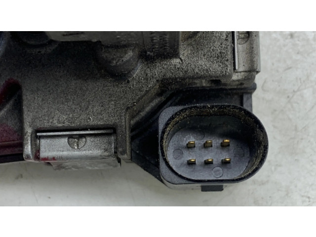 Дроссельная заслонка