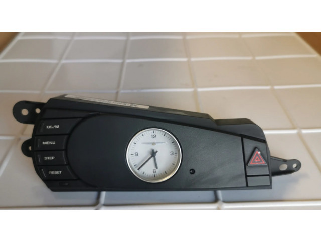 Дисплей 10225101, P04685911AC Chrysler Pacifica