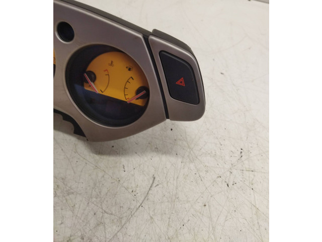 Přístrojová deska  Nissan Murano Z50 2003 68240ca000  