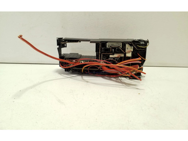 Блок предохранителей 2Q0941828E Skoda Kamiq