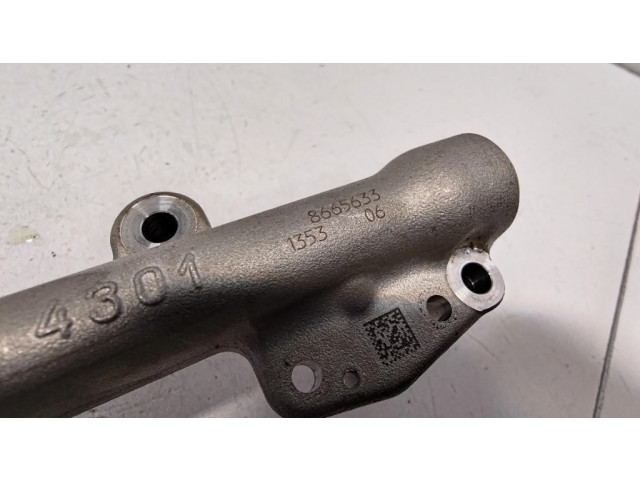 Трубка (трубки) для подачи топлива в жиклеры