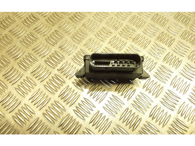 Модуль управления ручным тормозом